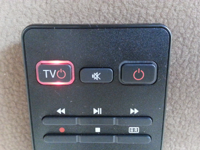 VU+ (VU Plus) Duo² - Fernbedienung - TV Taste leuchtet rot